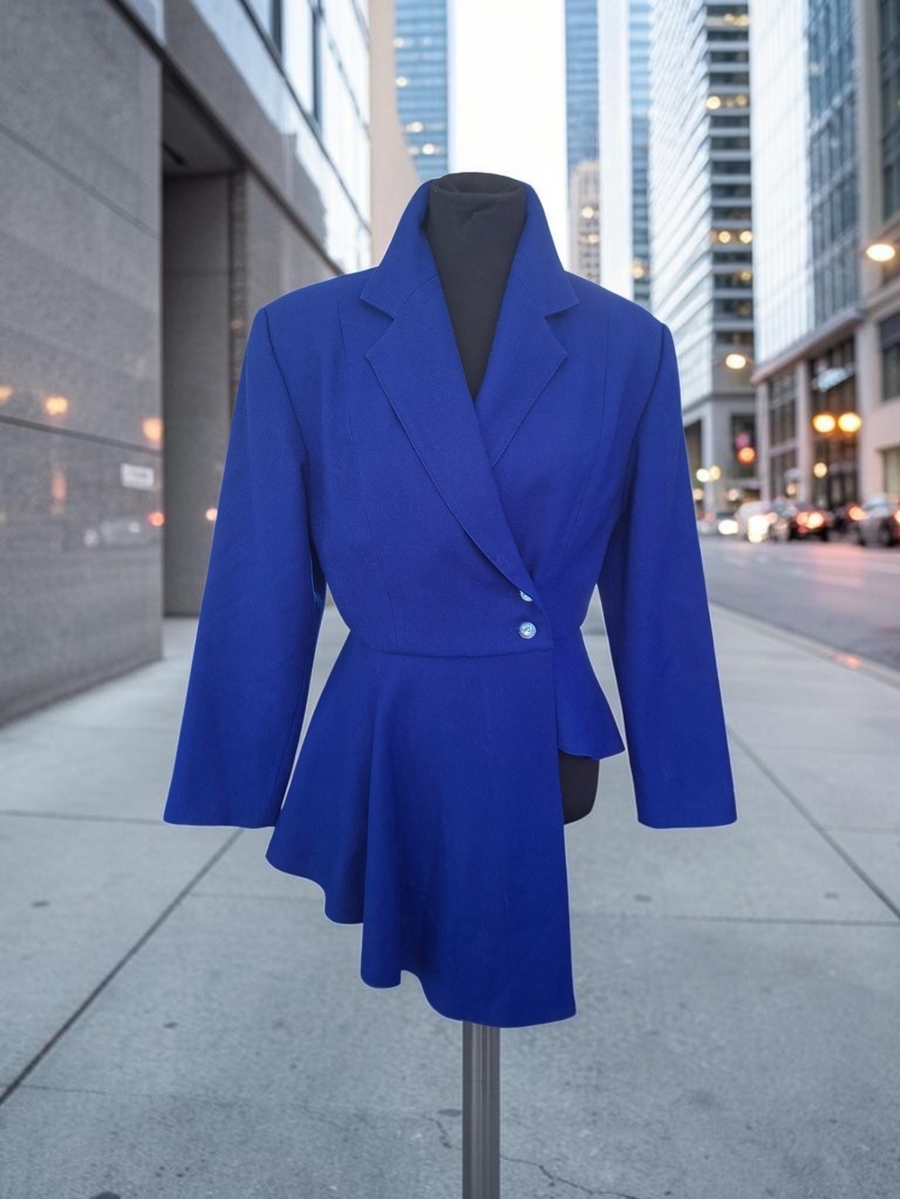 Vintage Giovanni Petrini 100% Pure Virgin Wool Peplum Asymmetrical Blazer